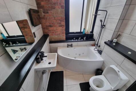 Bathroom (2)