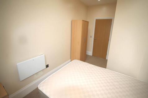 Bedroom (2)