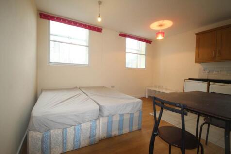 Living-Bedroom