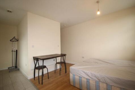 Living- Bedroom (2)