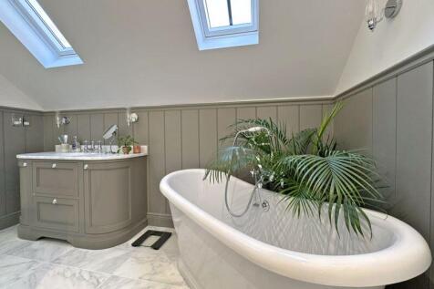 Main Bedroom En Suite