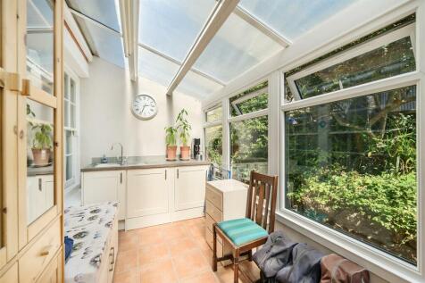 Conservatory/Utility Room