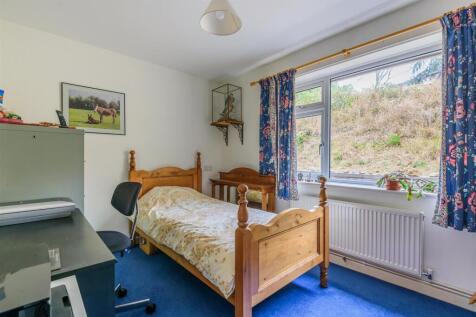 Bedroom.JPG