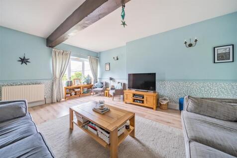 Sitting Room.jpg