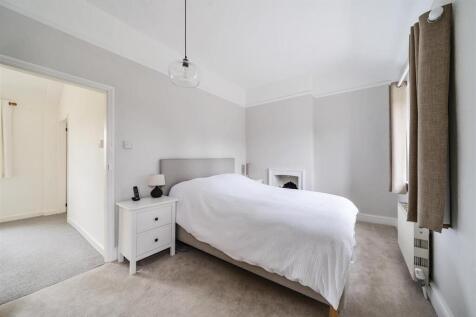 Bedroom.jpg