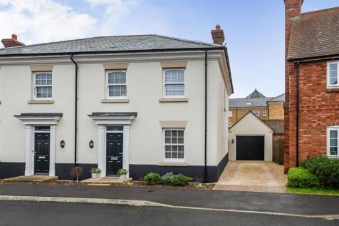 4 Shepherd Close
