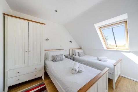 Holiday Cottages