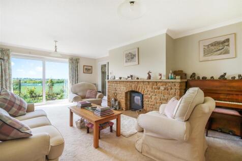 Sitting Room.jpg