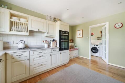 Kitchen.jpg