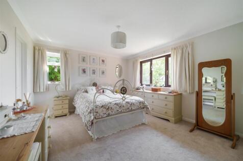 Bedroom.jpg