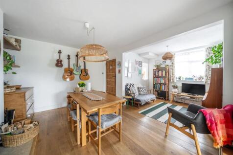 Dining Room through to Snug