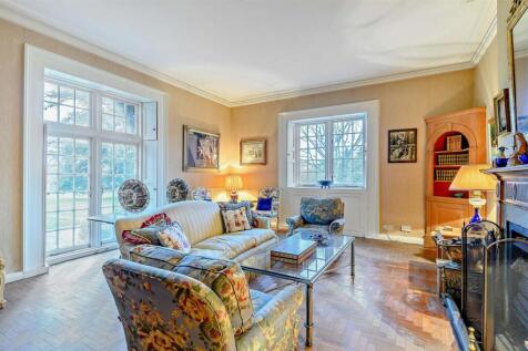 Drawing Room.jpg