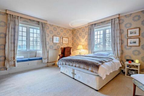 Bedroom.jpg