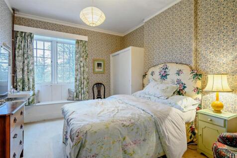 Bedroom.jpg