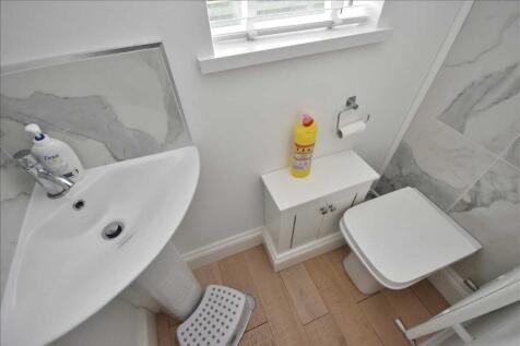 Cloakroom/W.C.