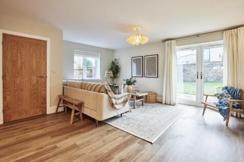 Lounge Example