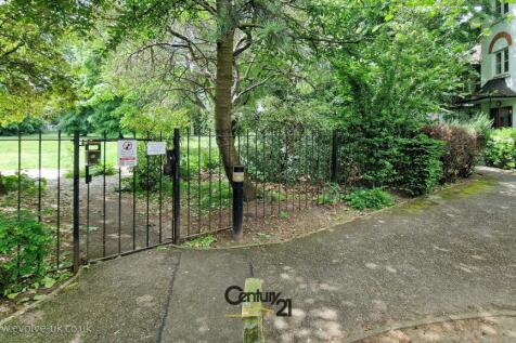 private park entrance