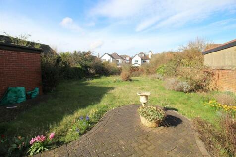 Fairhaven Road, 12 - Rear 2 new.JPG