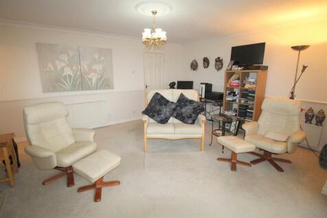 Dining Lounge