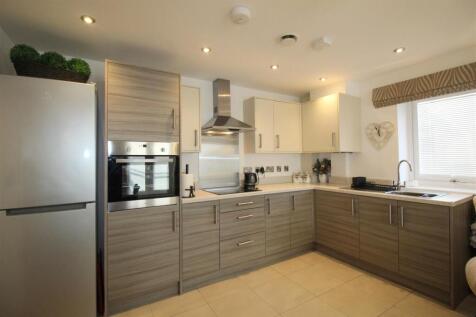 The Atrium, 11 Lounge - Kitchen.JPG
