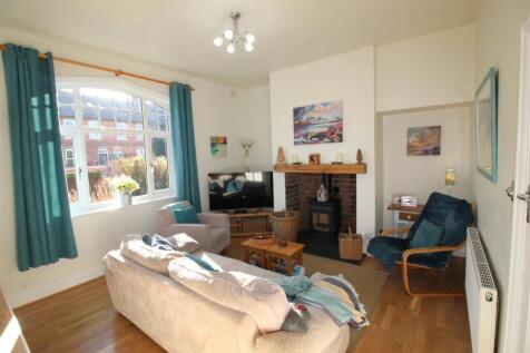 Church Road, Lounge 1.JPG