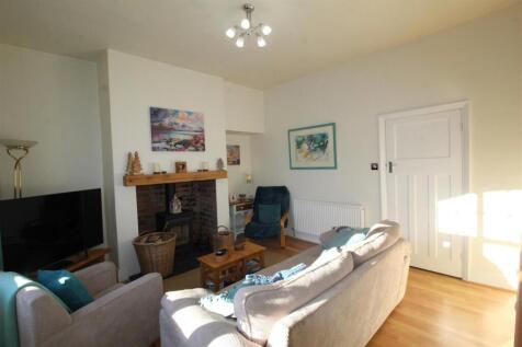 Church Road, Lounge.JPG