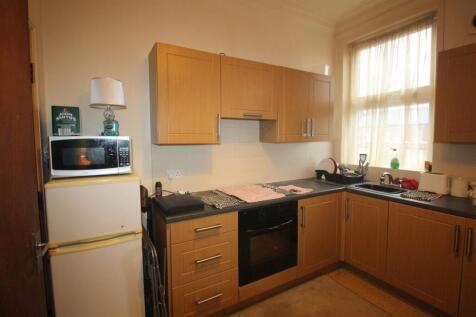 Open plan kitchen / lounge