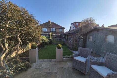 Mayfield Rd, 121, outside 2 new 2.jpg