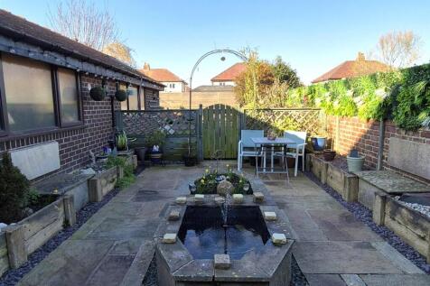 Mayfield Rd, 121, outside 2 new 1.jpg
