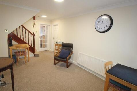 Dining Room Hallway