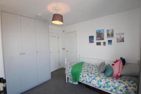 Coastal Point Bedroom One.JPG