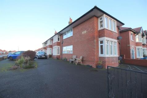 Eccleston Court, flat 2 - Outside 3.JPG
