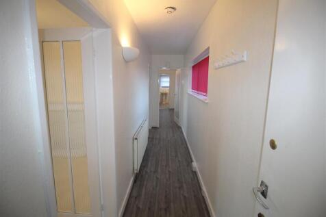 Eccleston Court, flat 2 - Hallway 2.JPG