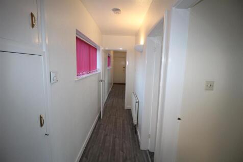 Eccleston Court, flat 2 - Hallway 1.JPG