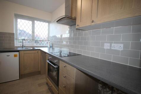 Eccleston Court, flat 2 - Kitchen 4.JPG