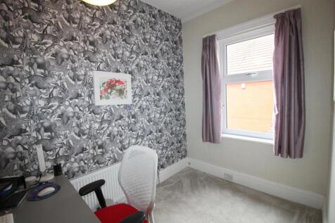 St Leonards Road West, Bedroom Five-Study.JPG