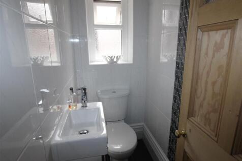 St Thomas Road, 14 WC.JPG