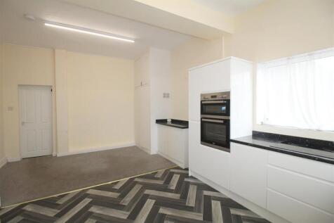 St Annes Road East, 147, Flat 1 - Kitchen 2.JPG