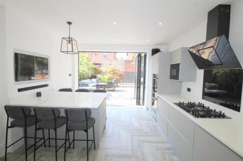 Park Rd, 50A, kitchen new.JPG