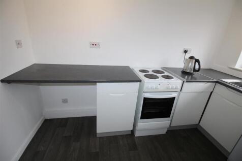 Kitchen 2.JPG