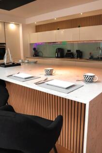 Breakfast Bar