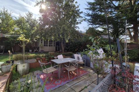 garden 2 new.jpg
