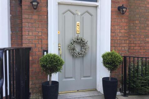 Apt 1 Front (2).JPG