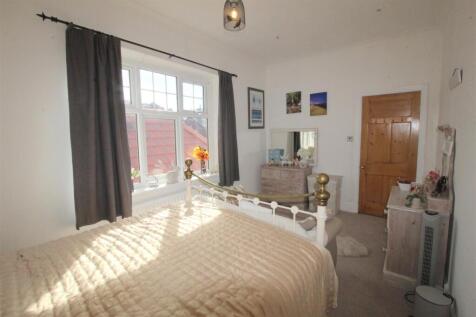 Stanley Road, bed 2 (2).JPG