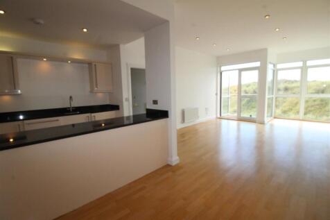Open Plan Dining Lounge/Kitchen