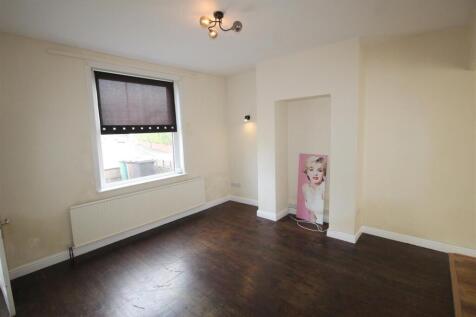 Curzon Road, Lounge 1.JPG