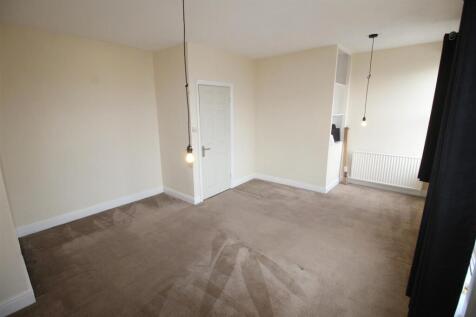 Curzon Road, Bedroom One 2.JPG
