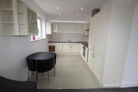 Duckworth Buildings, flat 8, kitchen.JPG