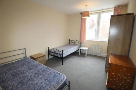 Duckworth Buildings, flat 4, bedroom.JPG