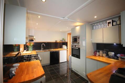Weeton Avenue, Kitchen.JPG